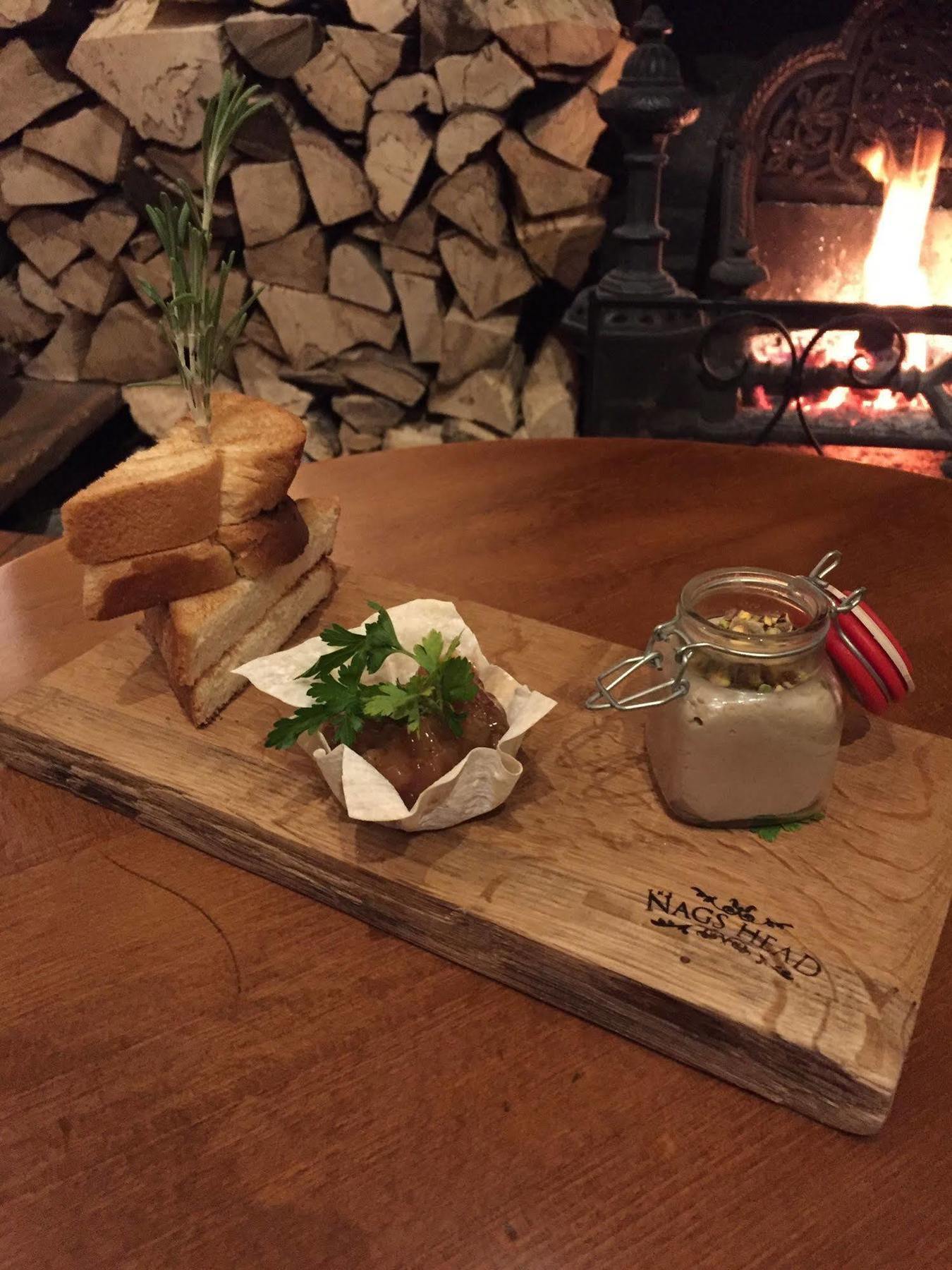 The Nags Head Hotel Great Missenden Bagian luar foto