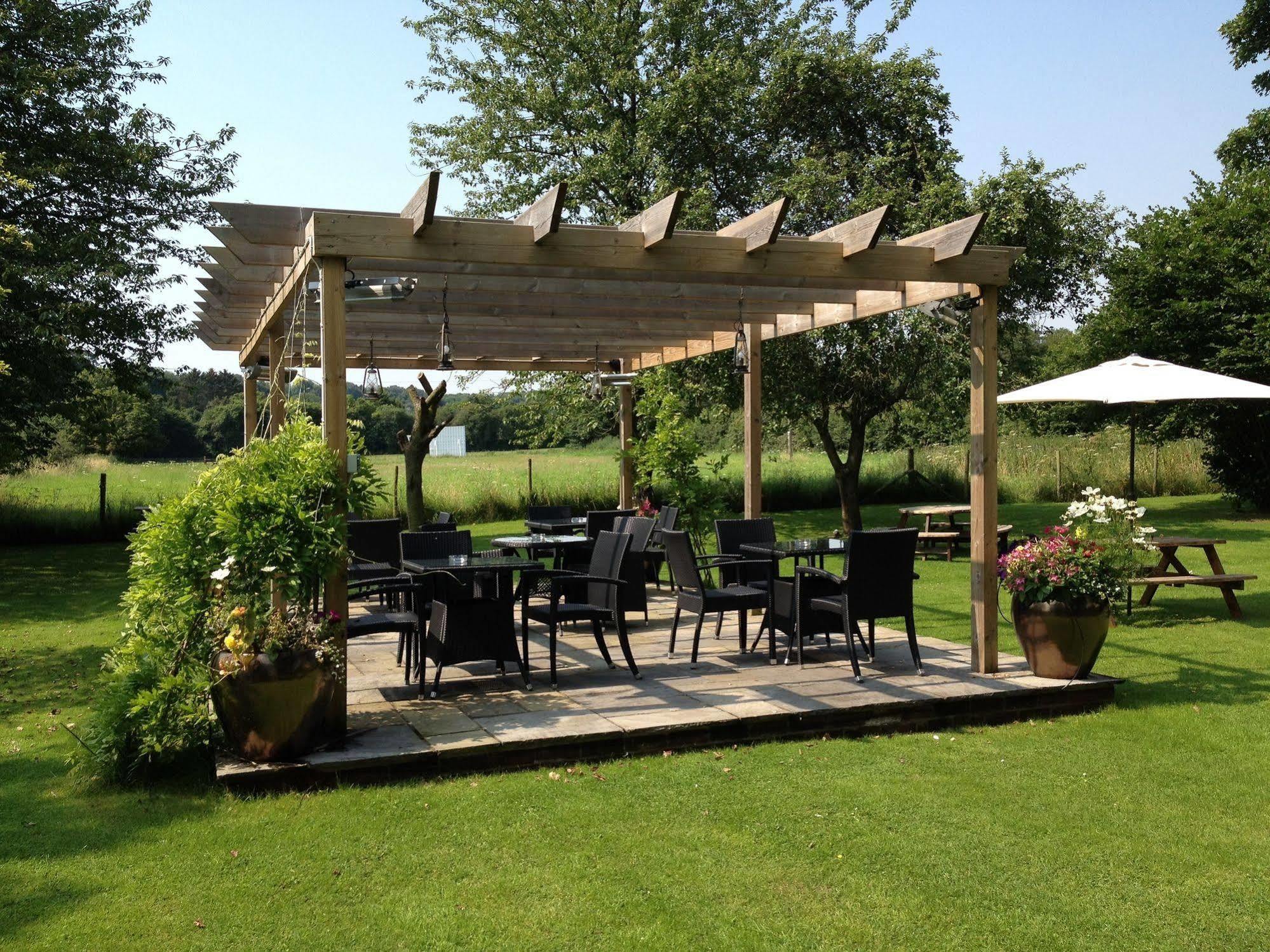 The Nags Head Hotel Great Missenden Bagian luar foto