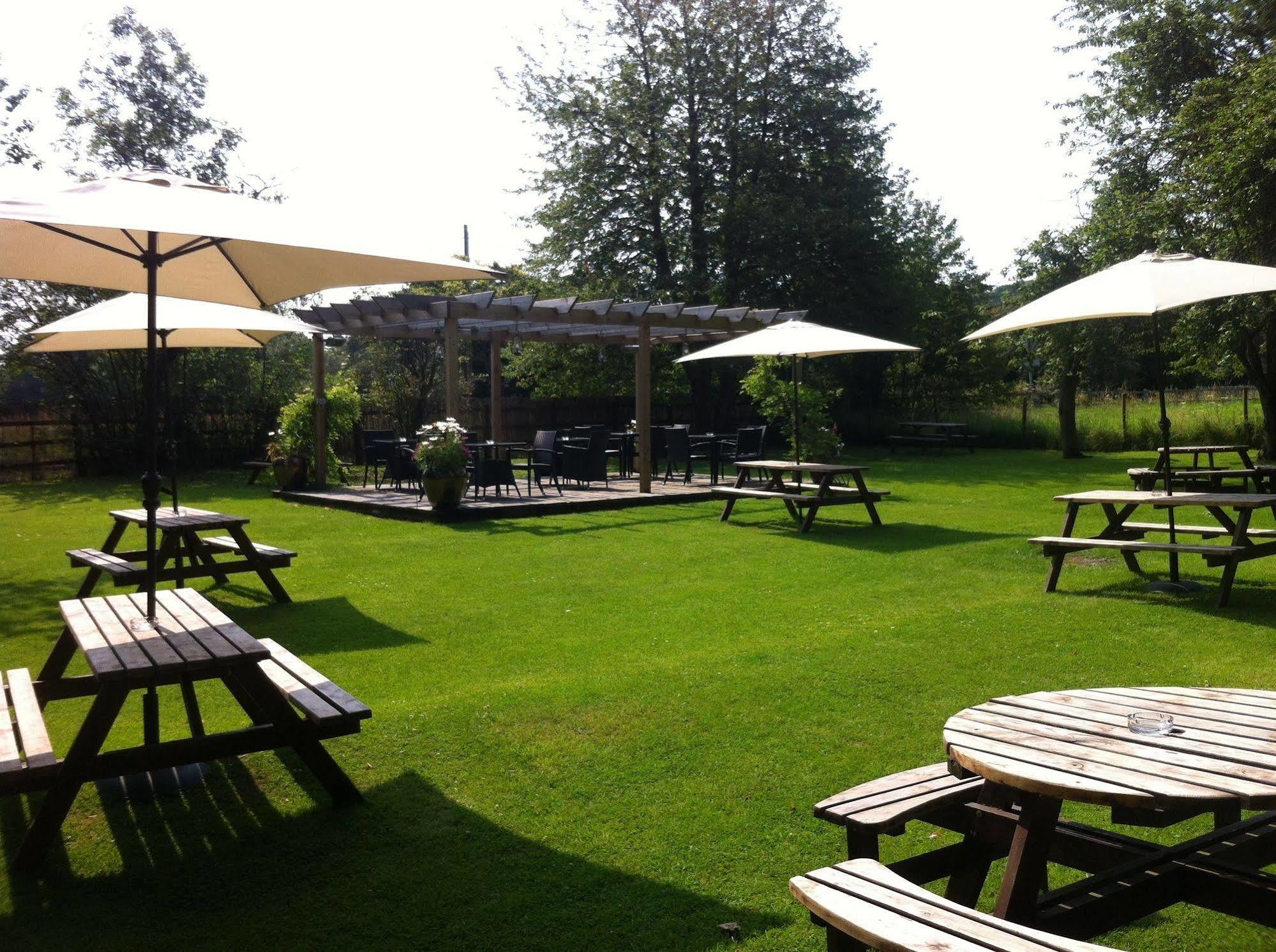 The Nags Head Hotel Great Missenden Bagian luar foto